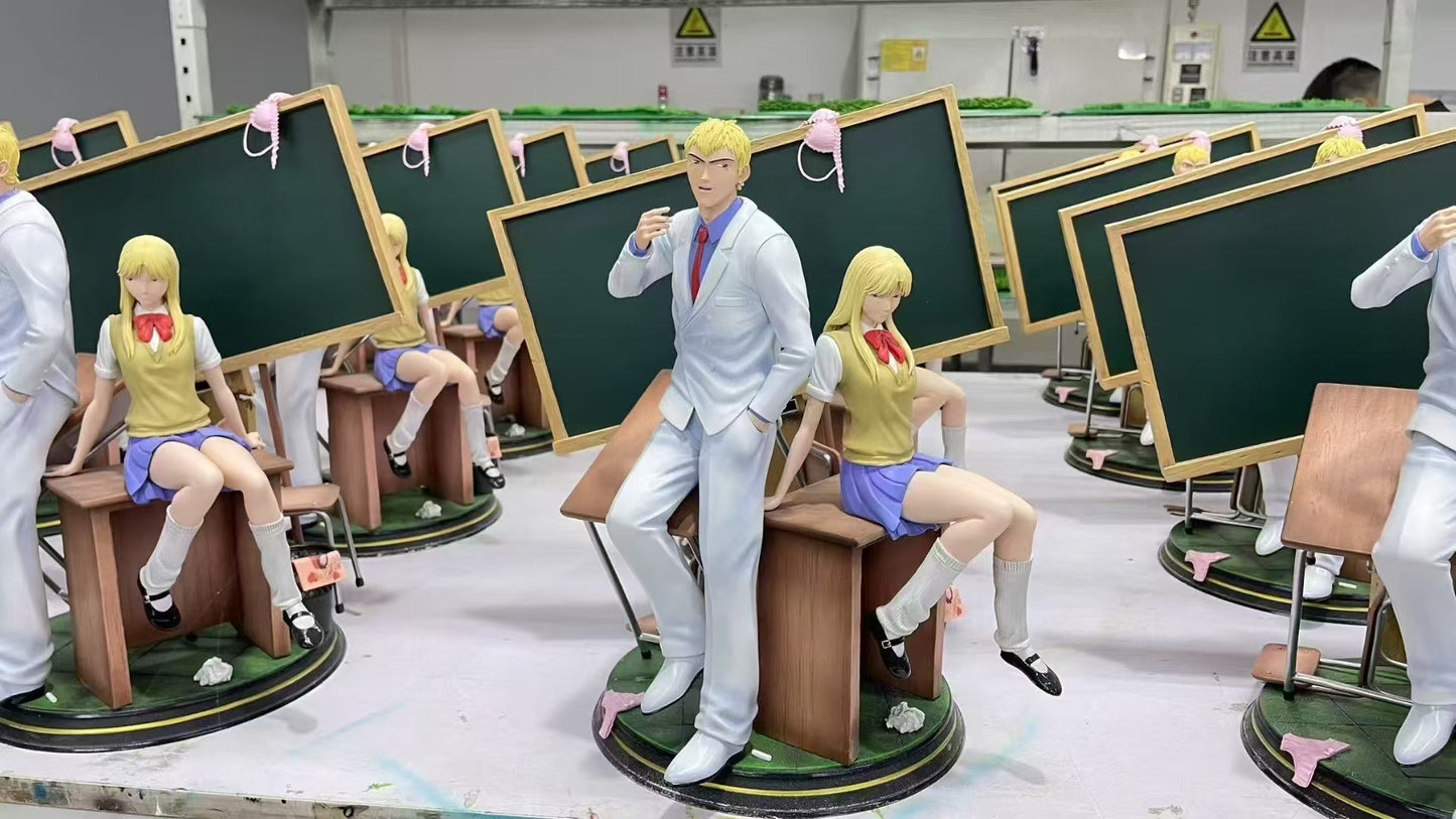 GTO Onizuka Eikichi 1/6 Statue - Image 7