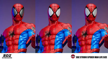 Comics Classic Spider-Man 1:1 Life Size - Image 3