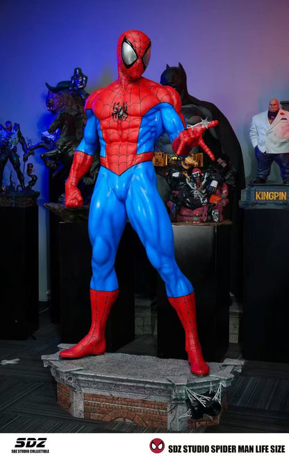 Comics Classic Spider-Man 1:1 Life Size - Image 4