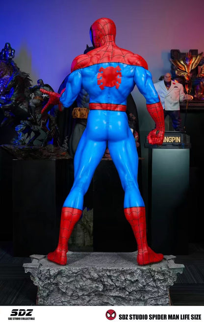 Comics Classic Spider-Man 1:1 Life Size - Image 6