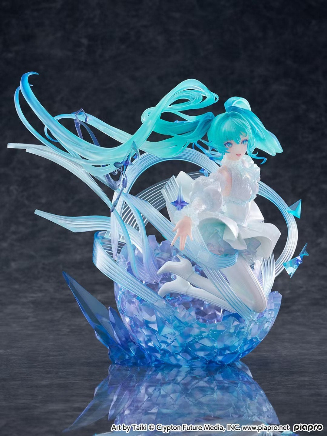 Hatsune Miku Crystal Dress -Starry Dress Ver.- - Image 4