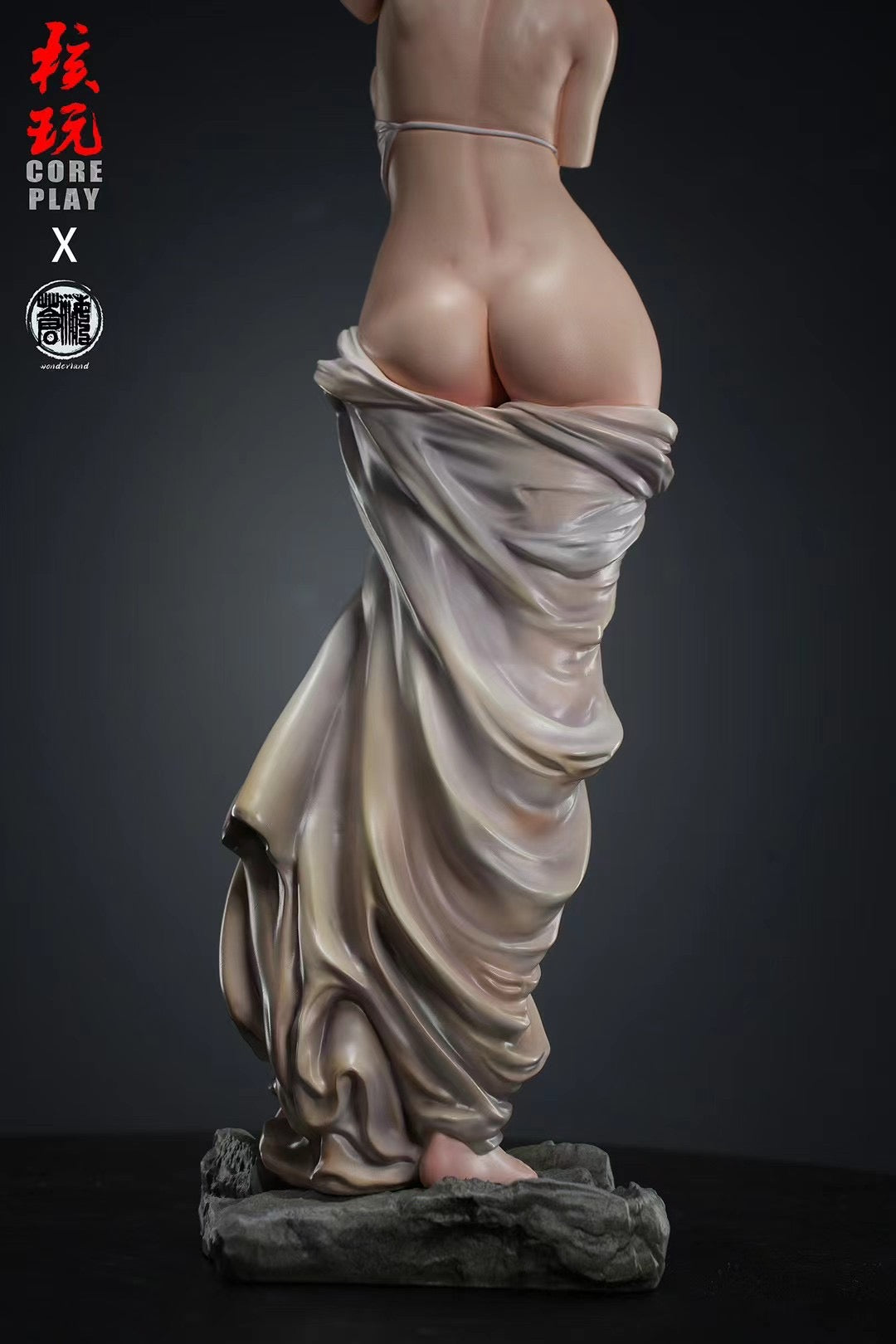 Coreplay Studio x Wonderland Studio - Goddess of Love Venus Art Statue | 爱神维纳斯艺术雕像