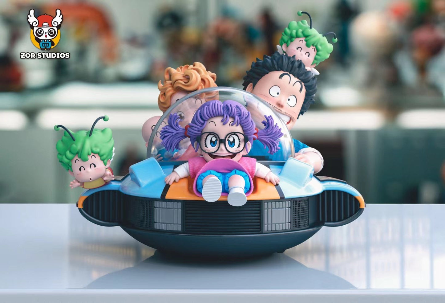 ZOR Studio - Spaceship Arale | 飞船阿拉蕾