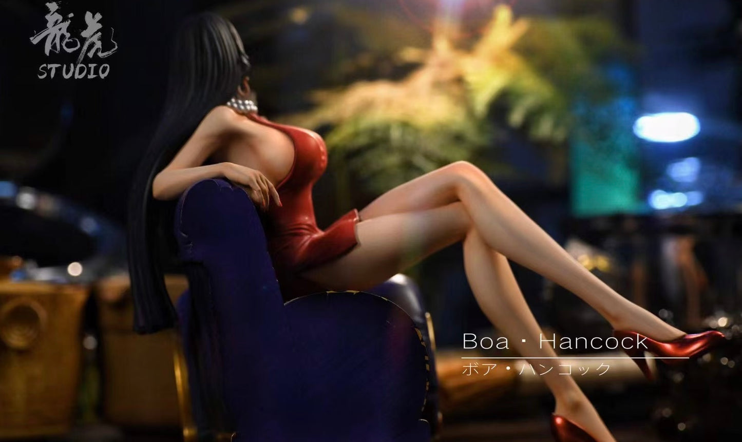 LongHu Studio - Boa Hancock on Sofa | 沙发 女帝 波雅汉库克