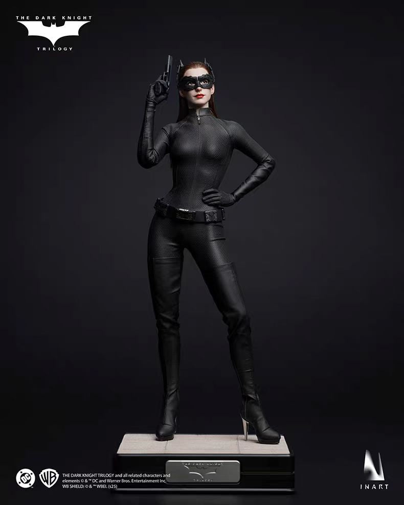 INART Studio - Licensed INART Batman The Dark Knight Rises Catwoman 1/6 Collectible Movable Figure | 版权 INART 蝙蝠侠 黑暗骑士崛起 猫女 1/6 收藏级可动人偶 - Image 4