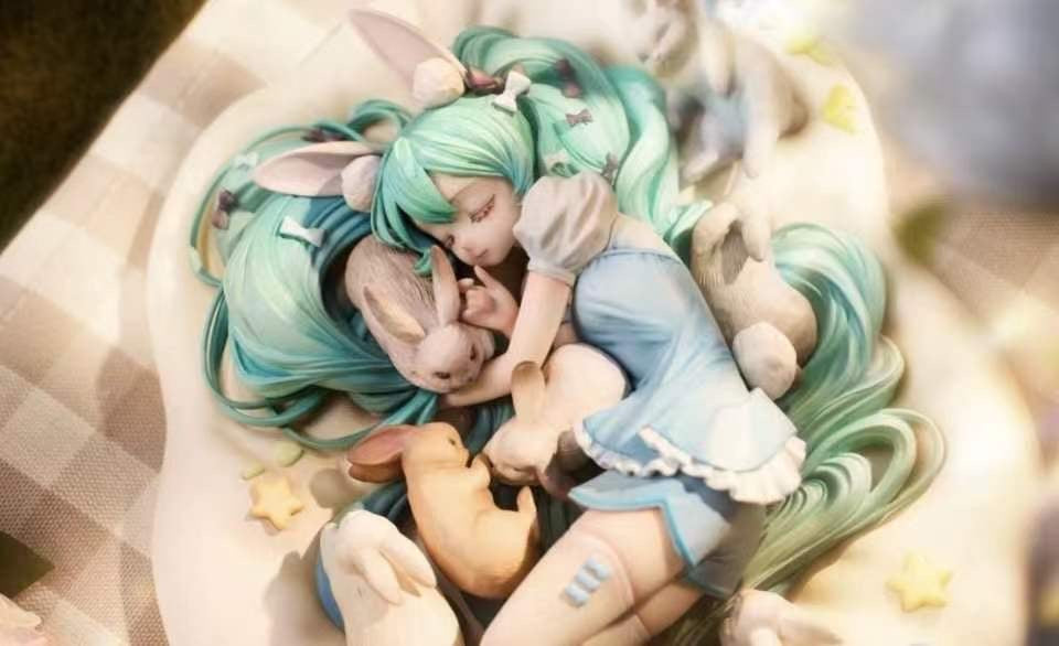 Liang Can Studio - WF2025 Sleeping Rabbit Hatsune Miku | WF2025 眠兔 初音未来 - Image 1
