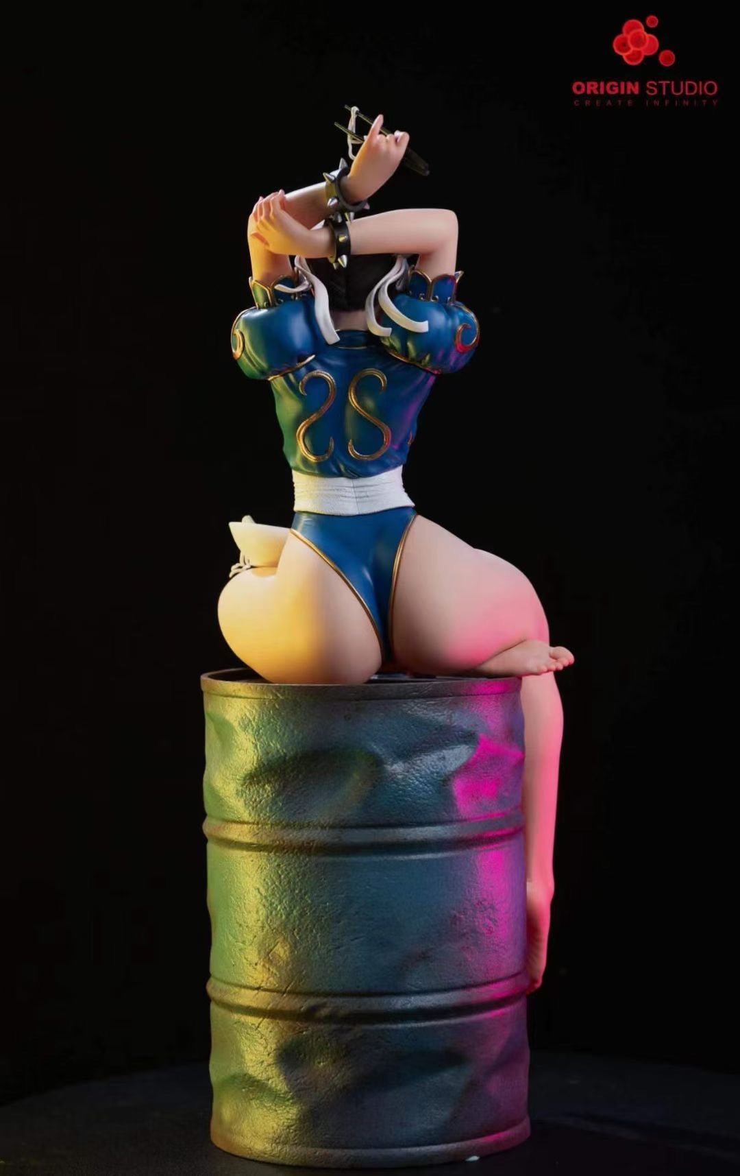 Light Statue Female Fighter - Chun - Image 4