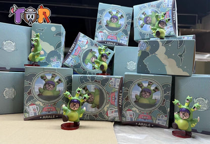TOR Studios - WCF Arale Series 006 King Ghidorah Arale | WCF 阿拉蕾系列006 基多拉阿拉蕾 - Image 8