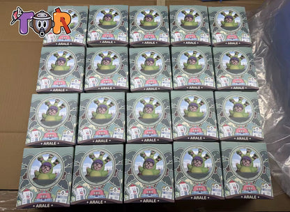 TOR Studios - WCF Arale Series 006 King Ghidorah Arale | WCF 阿拉蕾系列006 基多拉阿拉蕾 - Image 2
