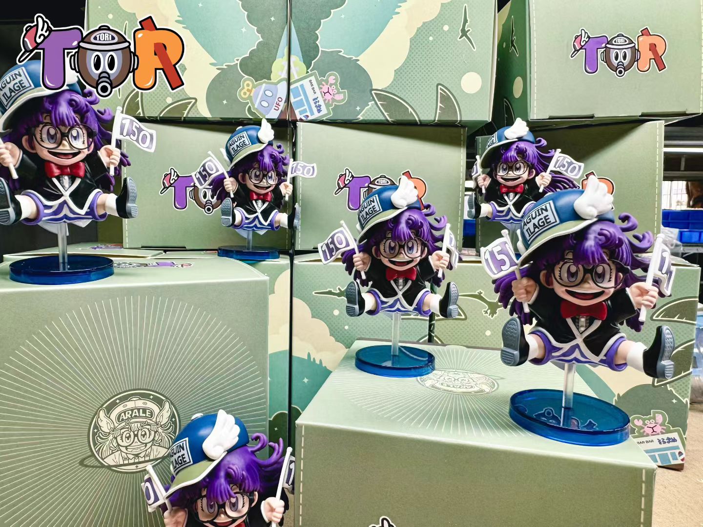ZOR-Studios&TOR-Studios - WCF Arale Series 007 Tuxedo Arale | WCF 阿拉蕾系列007 燕尾服阿拉蕾 - Image 1