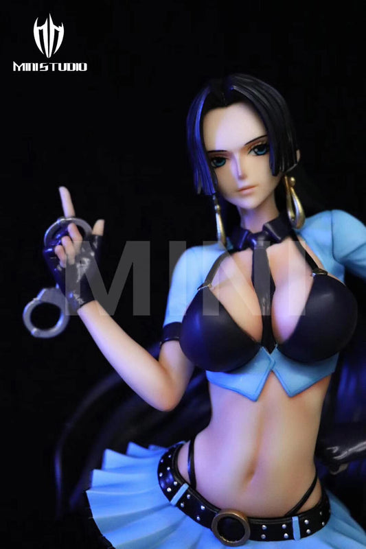 Mini Studio - Boa Hancock Cop | 警察女帝