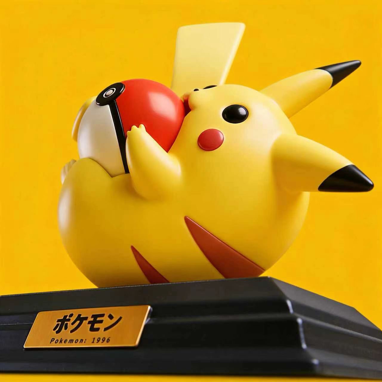 miumiu Studio - Licensed Pikachu 30 Years Vol 2 Retro Handheld Console Image | 版权 皮神30年 第二弹 怀旧掌机形象 - Image 2